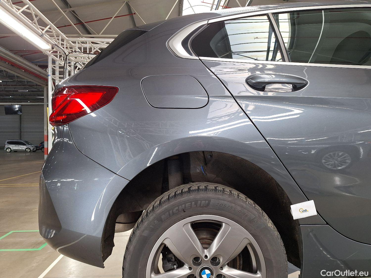  Bmw  Serie 1 BMW, 1-serie '19, BMW 1 Reeks Hatch 116i (80 kW) 5d #14