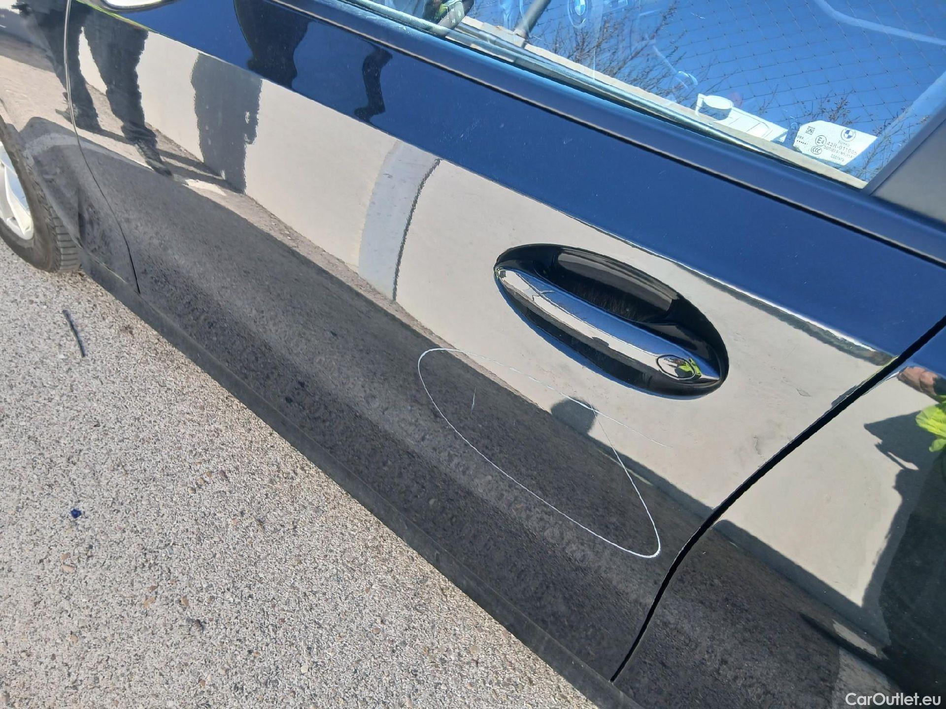  Bmw  Serie 3 BMW  / 2018 / 4P / sedán 318d Auto. #10