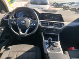  Bmw  Serie 3 BMW  / 2018 / 4P / sedán 318d Auto. #3