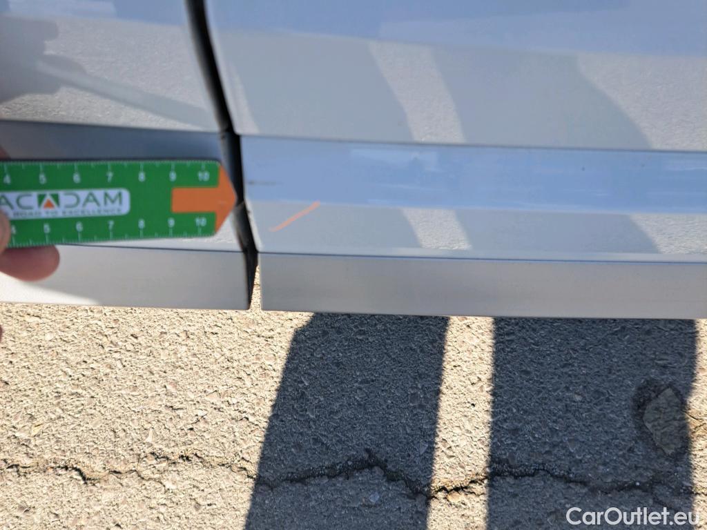  Audi  Q3 AUDI  Sportback / 2019 / 5P / todoterreno 40 TFSI quattro S line #32