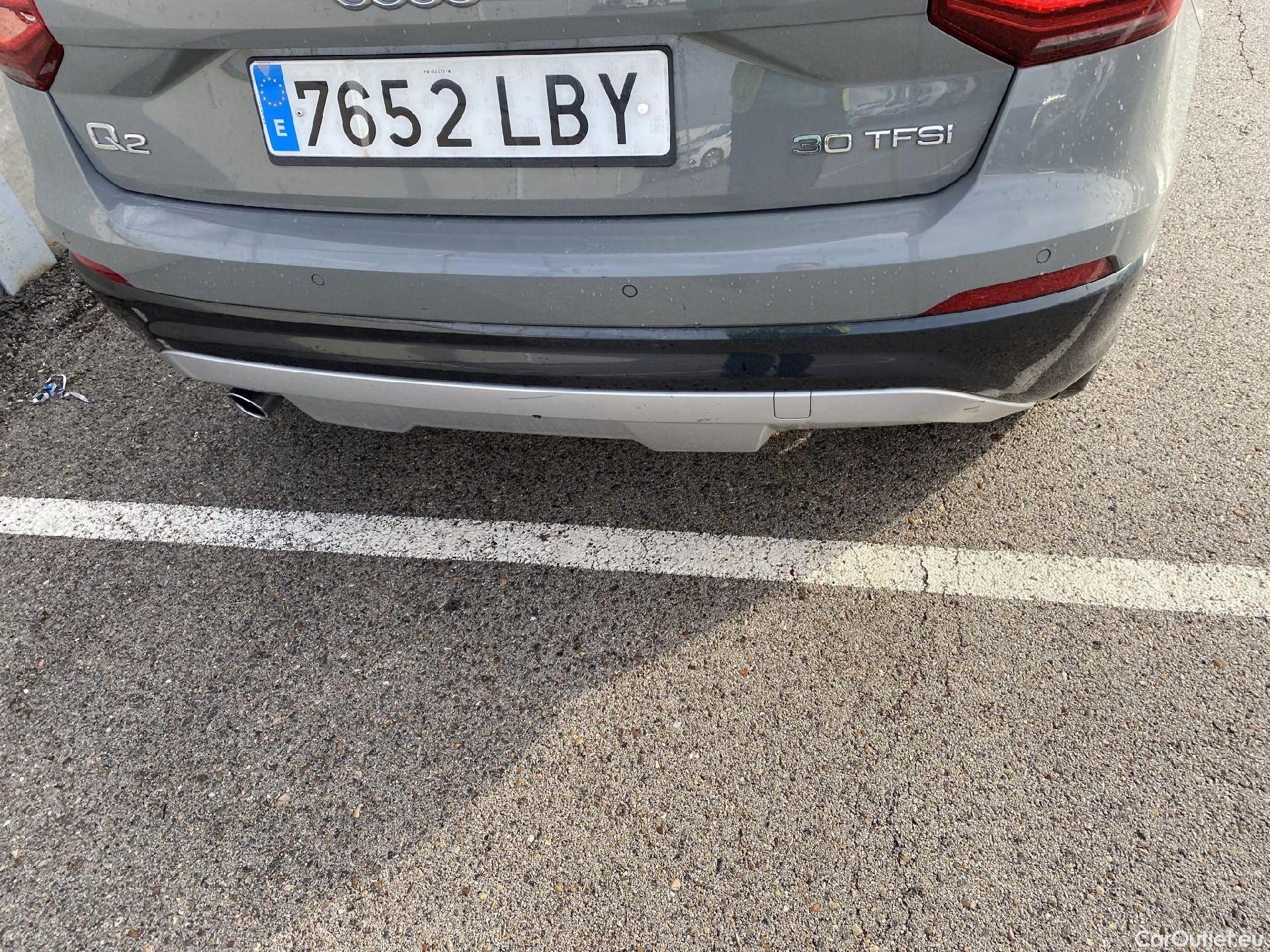  Audi  Q2 AUDI  / 2016 / 5P / todoterreno Design 30 TFSI 85kW (116CV) #12