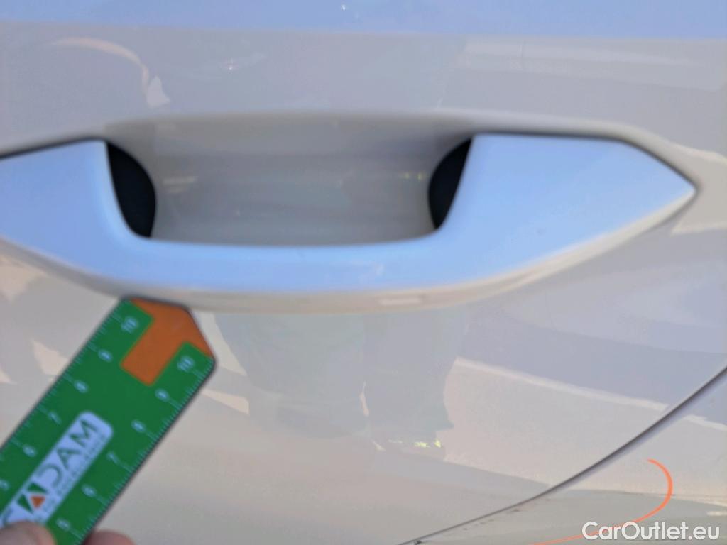  Audi  A3 AUDI  / 2020 / 5P / berlina con portón Sportback Advanced 40 TFSI e 150kW S tro #37