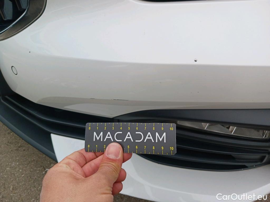  Bmw  Serie 1 BMW  / 2019 / 5P / berlina con portón 118i #22