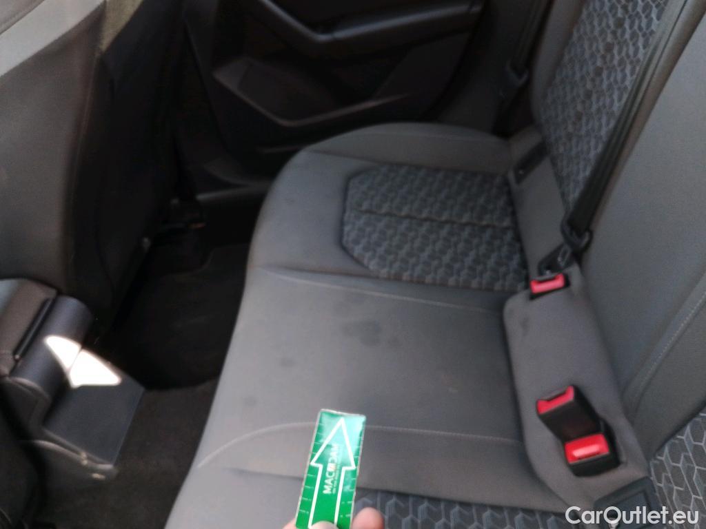  Audi  A1 Sportback AUDI A1 / 2018 / 5P / berlina con portón Sportback Adrenalin 30 TFSI 81kW S tron(SP) #5