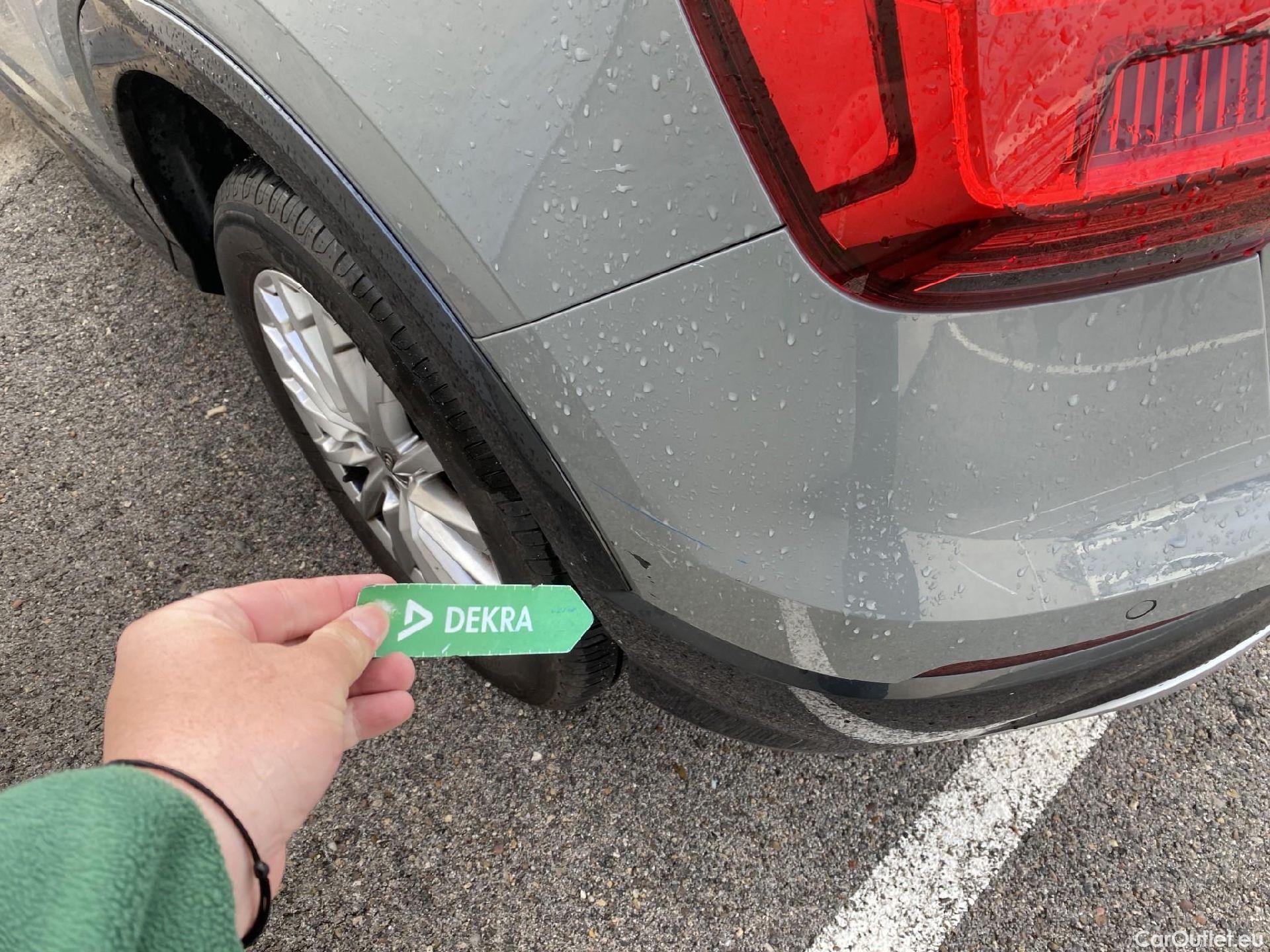  Audi  Q2 AUDI  / 2016 / 5P / todoterreno Design 30 TFSI 85kW (116CV) #10