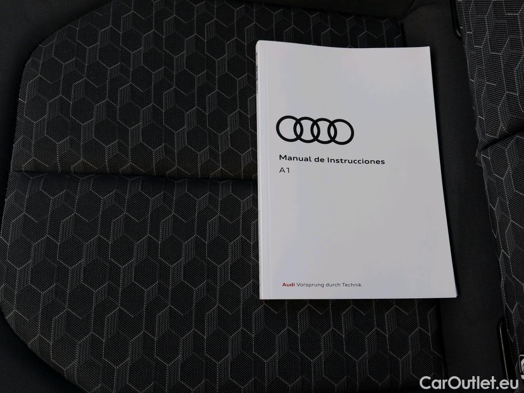  Audi  A1 Sportback AUDI A1 / 2018 / 5P / berlina con portón Sportback Adrenalin 30 TFSI 81kW S tron(SP) #12
