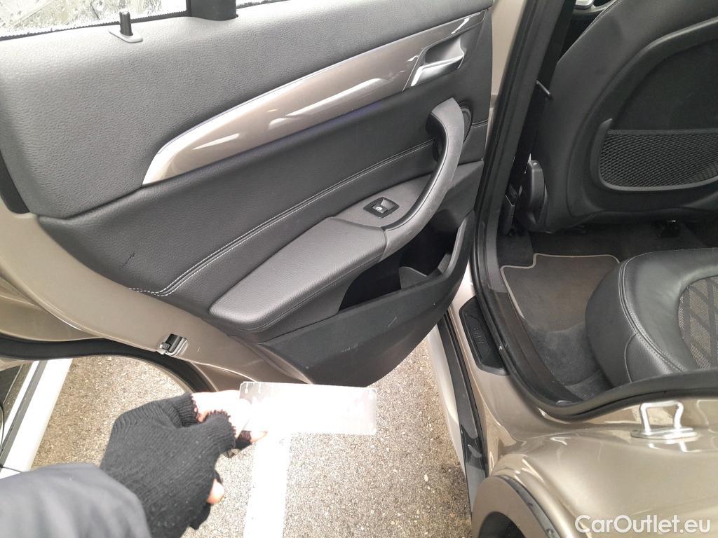  Bmw  X1 BMW  / 2019 / 5P / todoterreno sDrive18d #7
