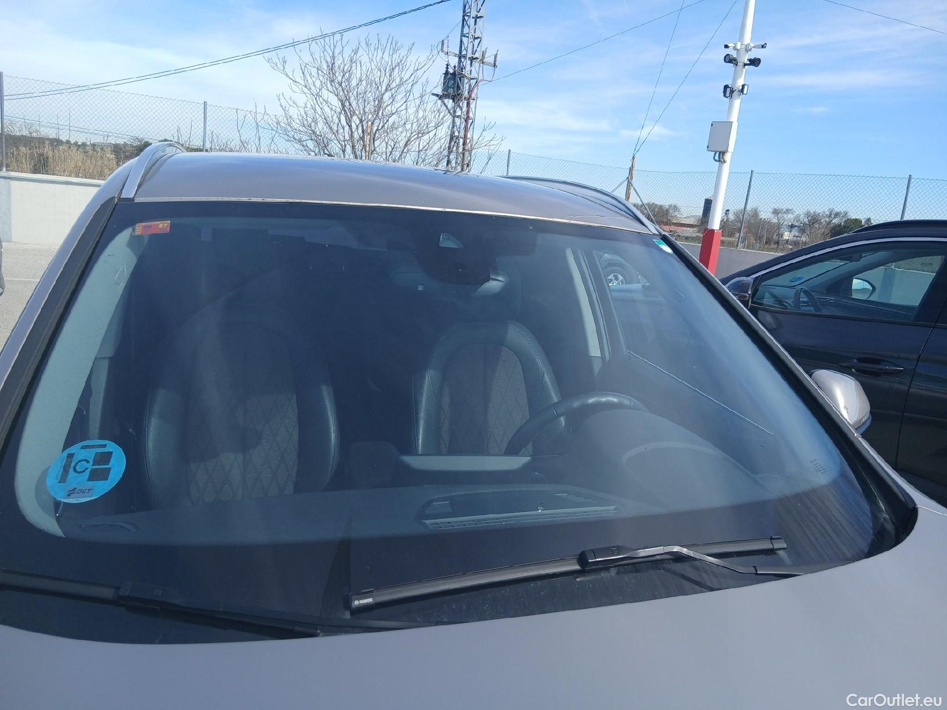  Bmw  X1 BMW  / 2019 / 5P / todoterreno sDrive18d #6