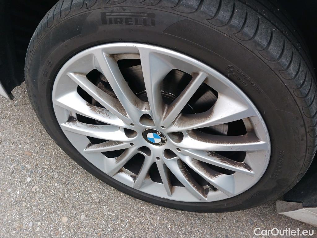  Bmw  Serie 1 BMW  / 2019 / 5P / berlina con portón 118i #10