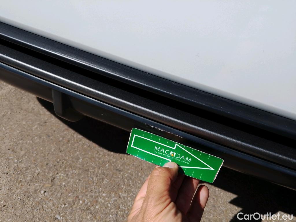  Audi  A1 Sportback AUDI A1 / 2018 / 5P / berlina con portón Sportback Adrenalin 30 TFSI 81kW S tron(SP) #11