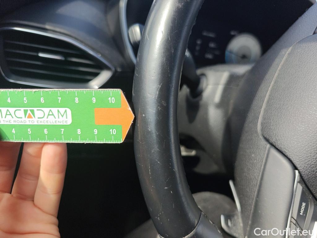  Hyundai  Santa Fe HYUNDAI  / 2021 / 5P / todoterreno 2.2 CRDi Tecno DCT 4x2 #27