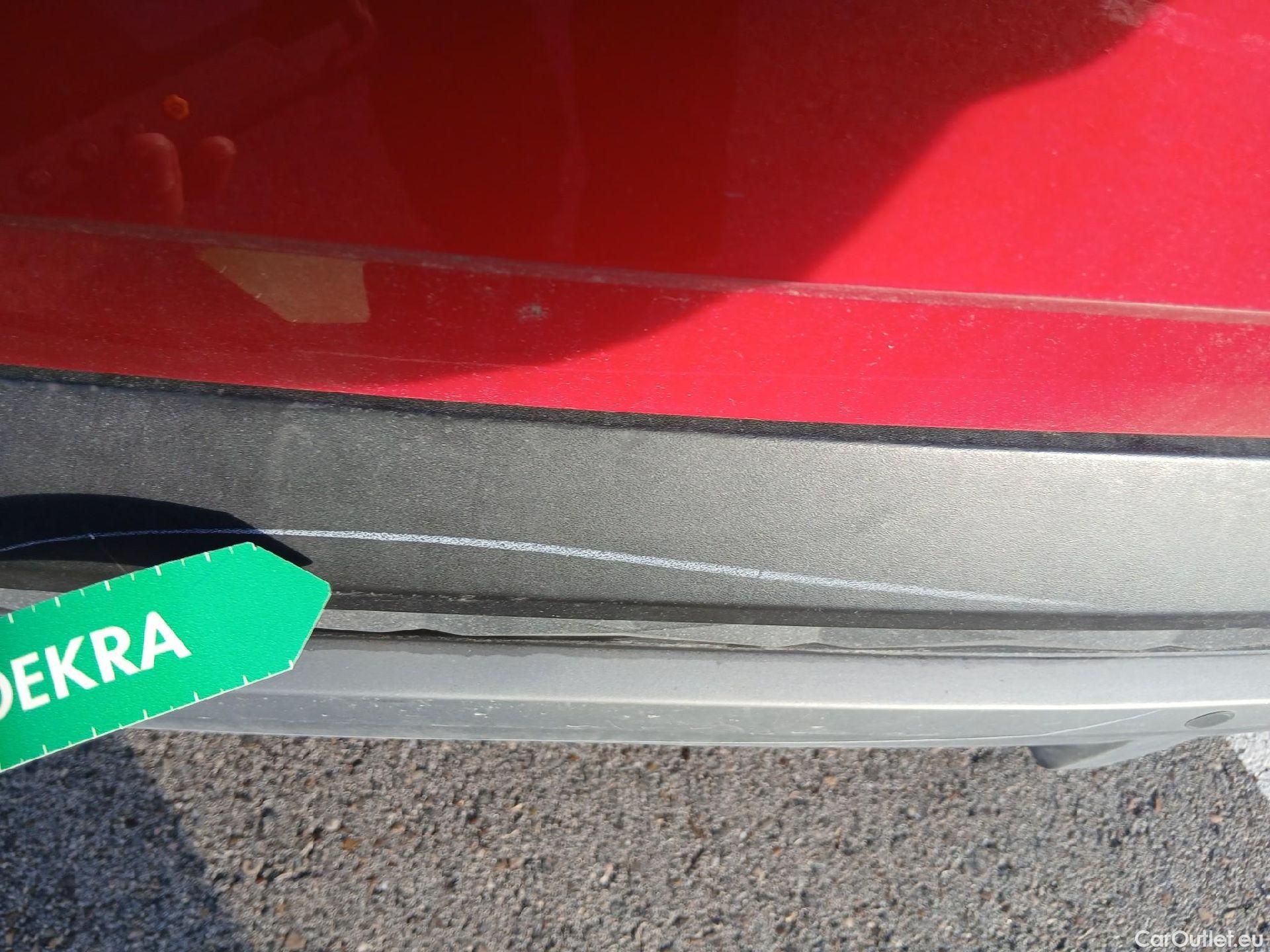  Hyundai  Tucson HYUNDAI  / 2020 / 5P / todoterreno 1.6 TGDI 169kW HEV Tecno Auto 2C #21