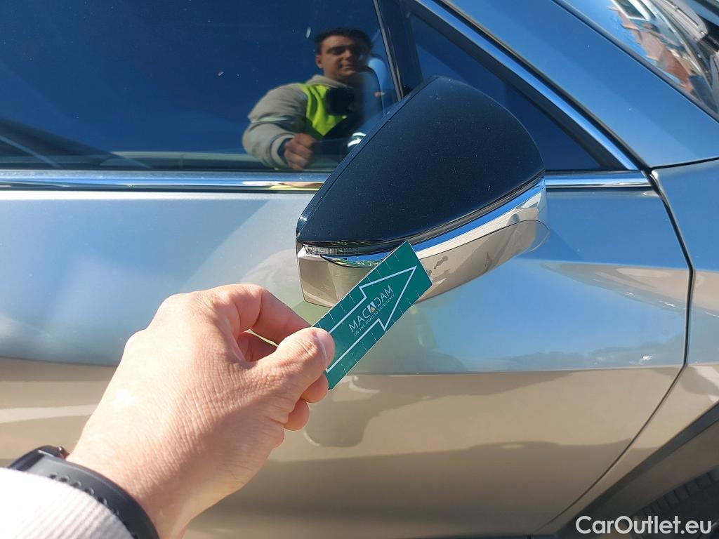  Lexus  UX LEXUS  / 2018 / 5P / todoterreno 2.0 250h Business Navigation (CX) #29