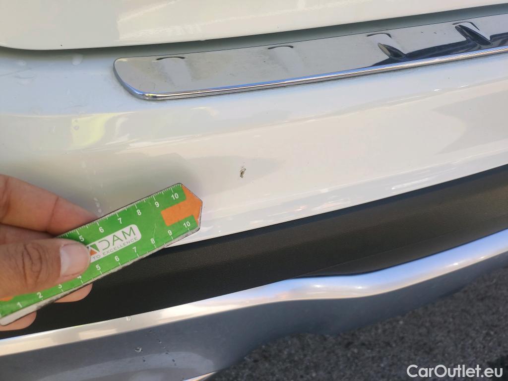  Mercedes  GLA MERCEDES-BENZ Clase  / 2017 / 5P / todoterreno  200 d #16