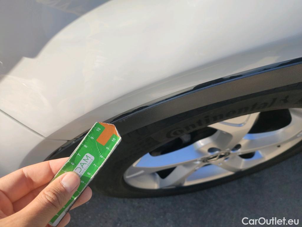  Mercedes  GLA MERCEDES-BENZ Clase  / 2017 / 5P / todoterreno  200 d #18