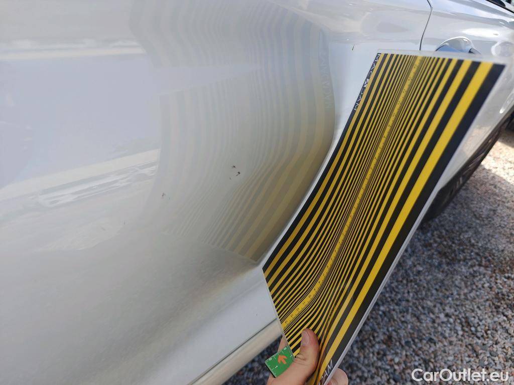  Hyundai  Santa Fe HYUNDAI  / 2021 / 5P / todoterreno 2.2 CRDi Tecno DCT 4x2 #2