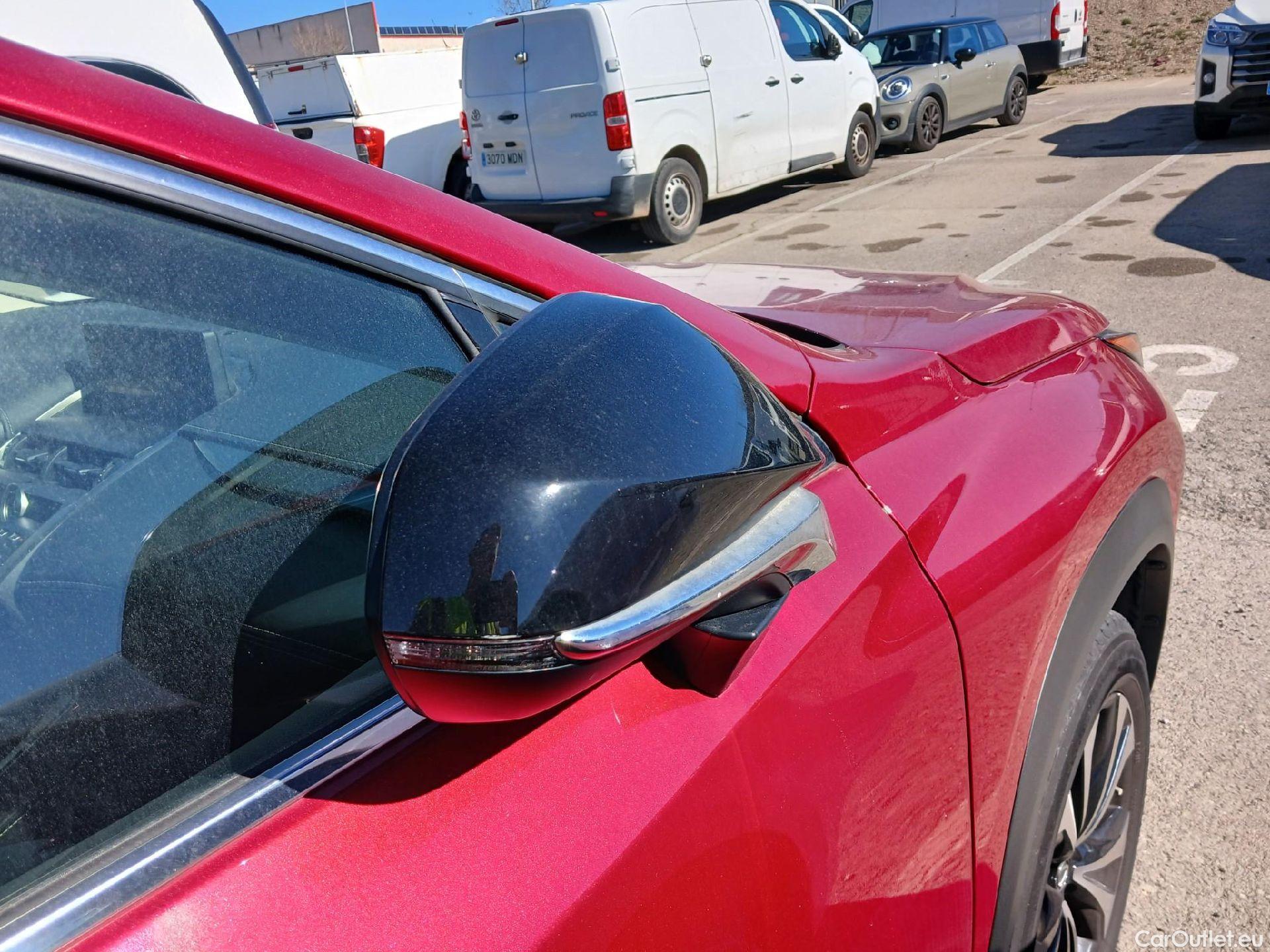  Lexus  NX LEXUS  / 2017 / 5P / todoterreno 2.5 300h Premium Plus 4WD #26