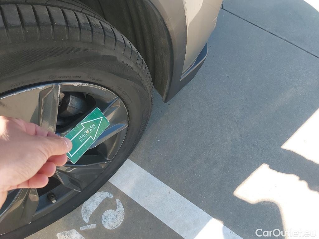  Lexus  UX LEXUS  / 2018 / 5P / todoterreno 2.0 250h Business Navigation (CX) #17