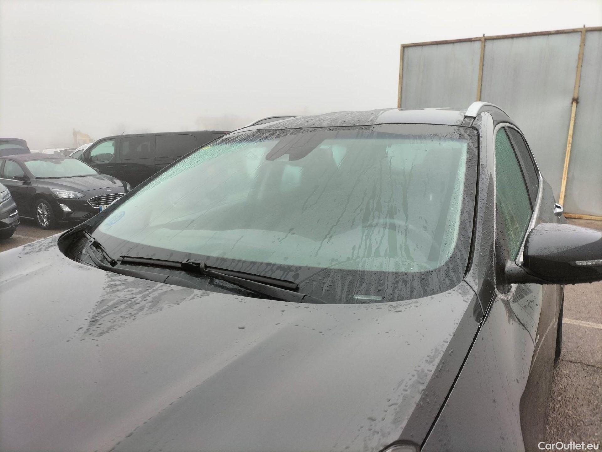  KIA  Sportage KIA  1.6MHEV Drive 100kW(136CV) 4x2(Crist Tintados) #3