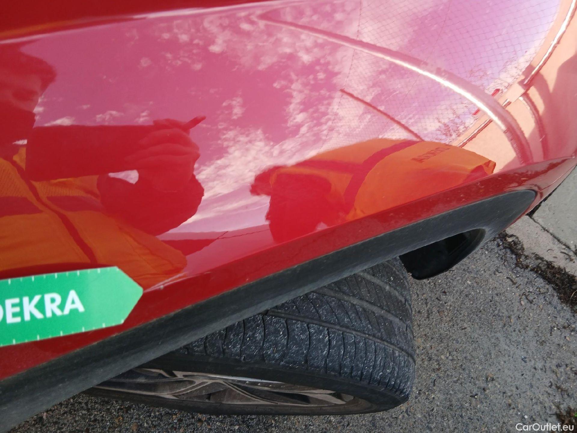  Hyundai  Tucson HYUNDAI  / 2020 / 5P / todoterreno 1.6 TGDI 169kW HEV Tecno Auto 2C #31