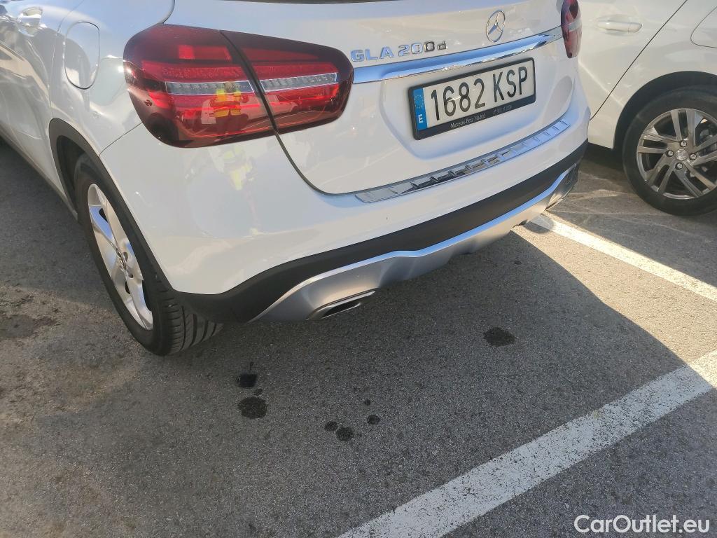  Mercedes  GLA MERCEDES-BENZ Clase  / 2017 / 5P / todoterreno  200 d #15