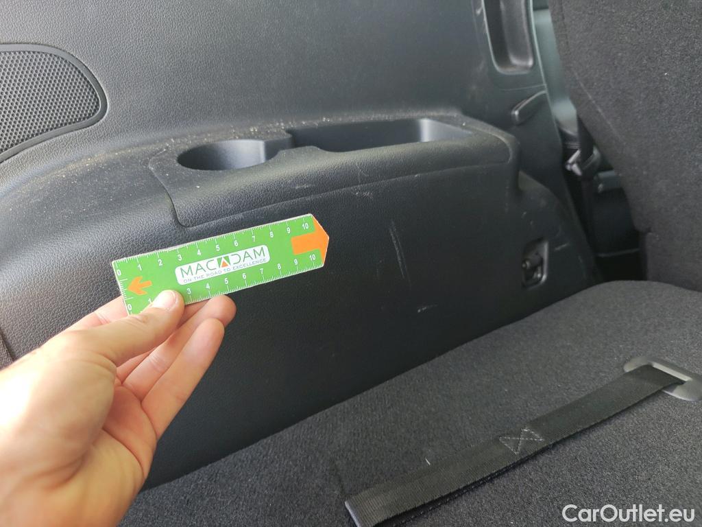  Hyundai  Santa Fe HYUNDAI  / 2021 / 5P / todoterreno 2.2 CRDi Tecno DCT 4x2 #24