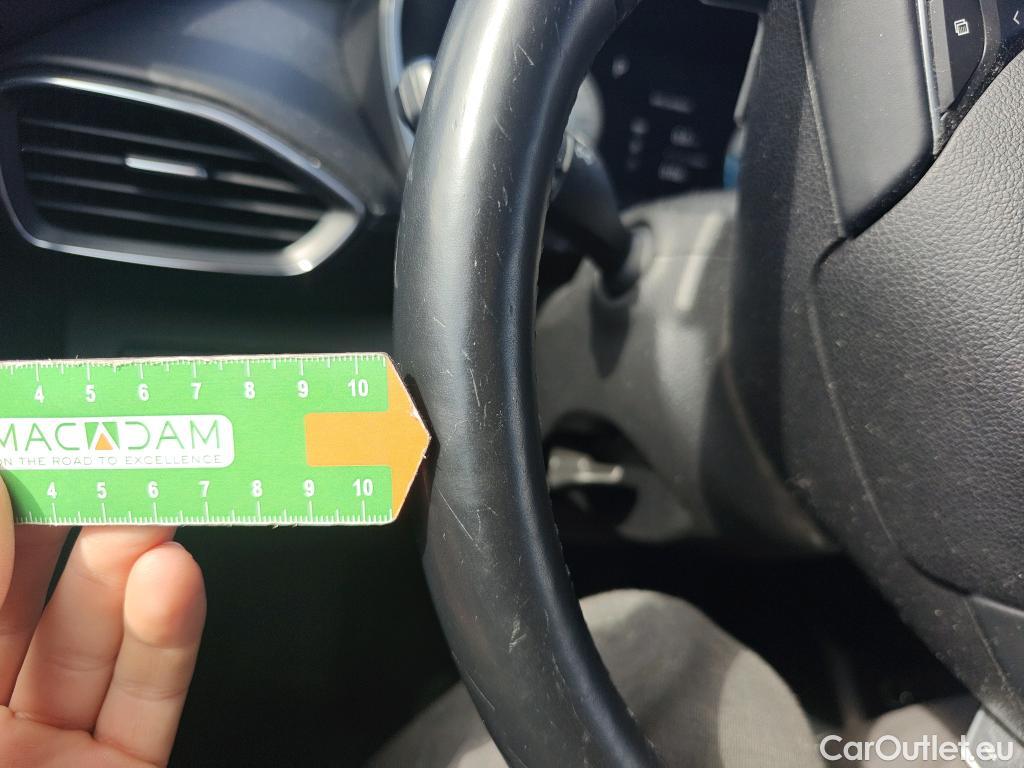  Hyundai  Santa Fe HYUNDAI  / 2021 / 5P / todoterreno 2.2 CRDi Tecno DCT 4x2 #28