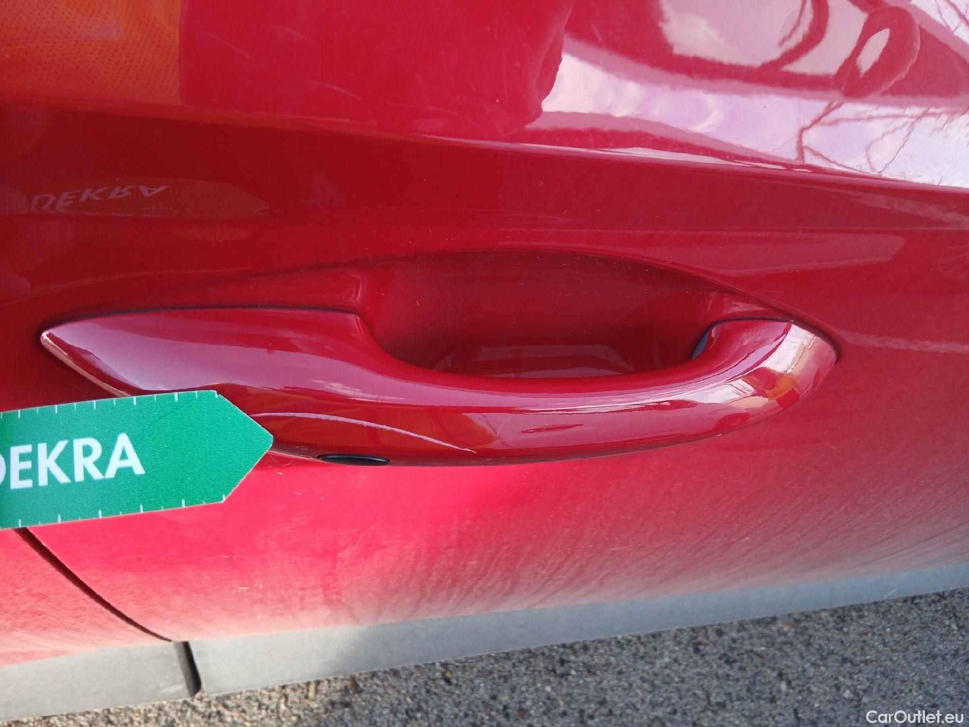  Hyundai  Tucson HYUNDAI  / 2020 / 5P / todoterreno 1.6 TGDI 169kW HEV Tecno Auto 2C #30