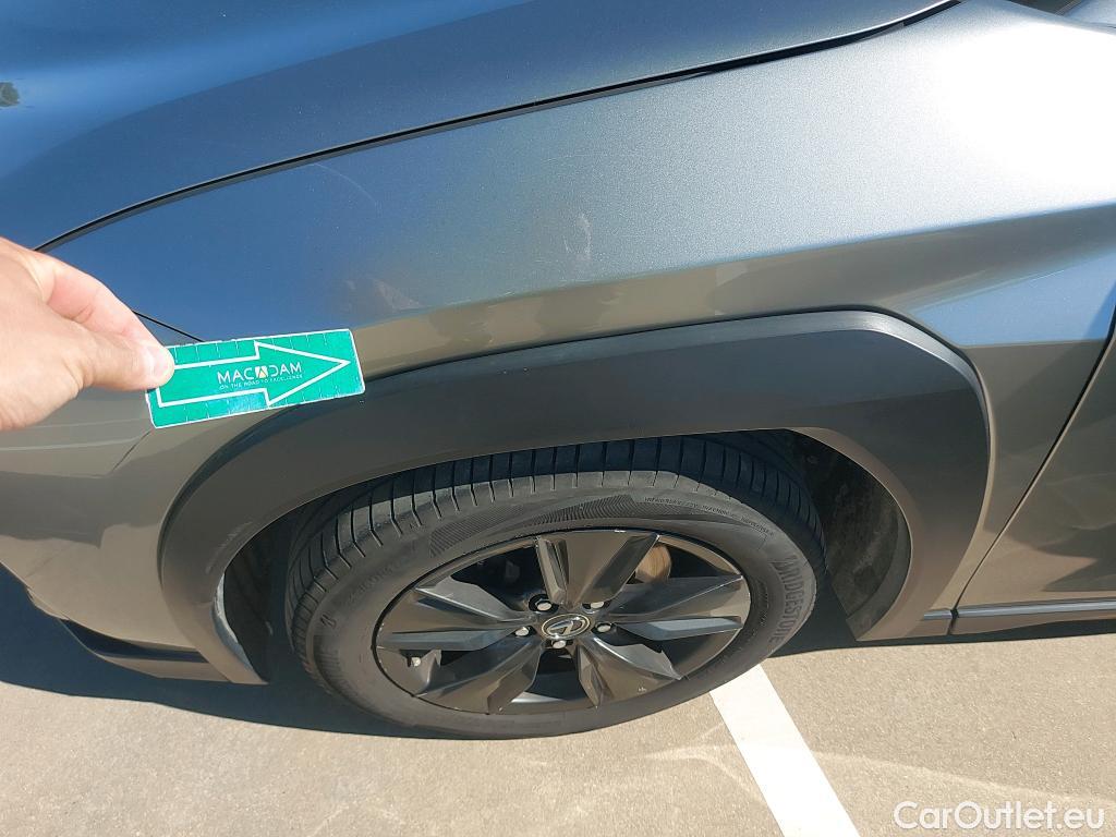  Lexus  UX LEXUS  / 2018 / 5P / todoterreno 2.0 250h Business Navigation (CX) #36