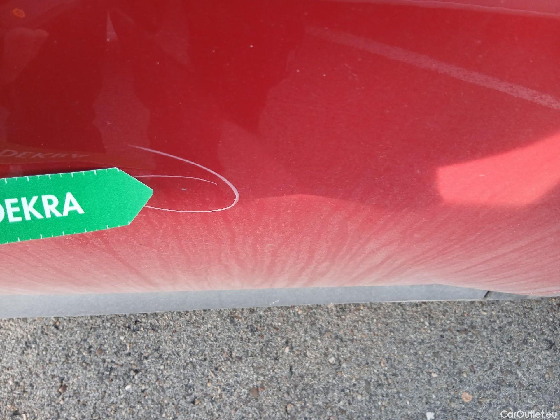  Hyundai  Tucson HYUNDAI  / 2020 / 5P / todoterreno 1.6 TGDI 169kW HEV Tecno Auto 2C #27