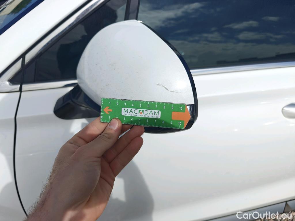  Hyundai  Santa Fe HYUNDAI  / 2021 / 5P / todoterreno 2.2 CRDi Tecno DCT 4x2 #52