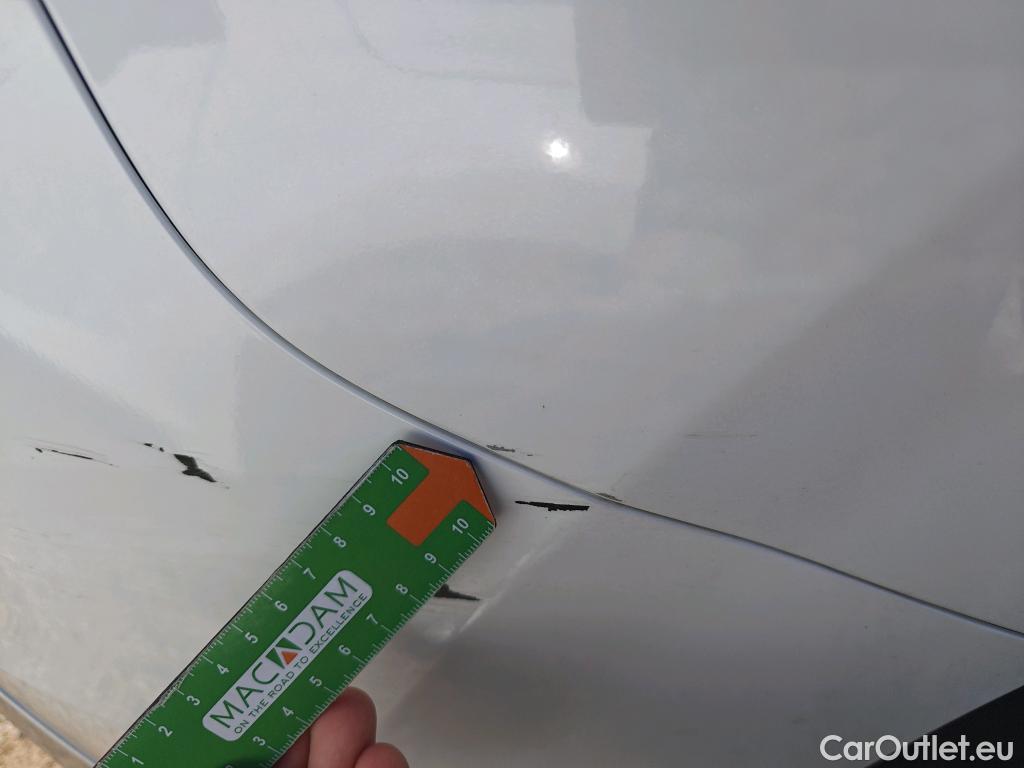  Hyundai  Santa Fe HYUNDAI  / 2021 / 5P / todoterreno 2.2 CRDi Tecno DCT 4x2 #51