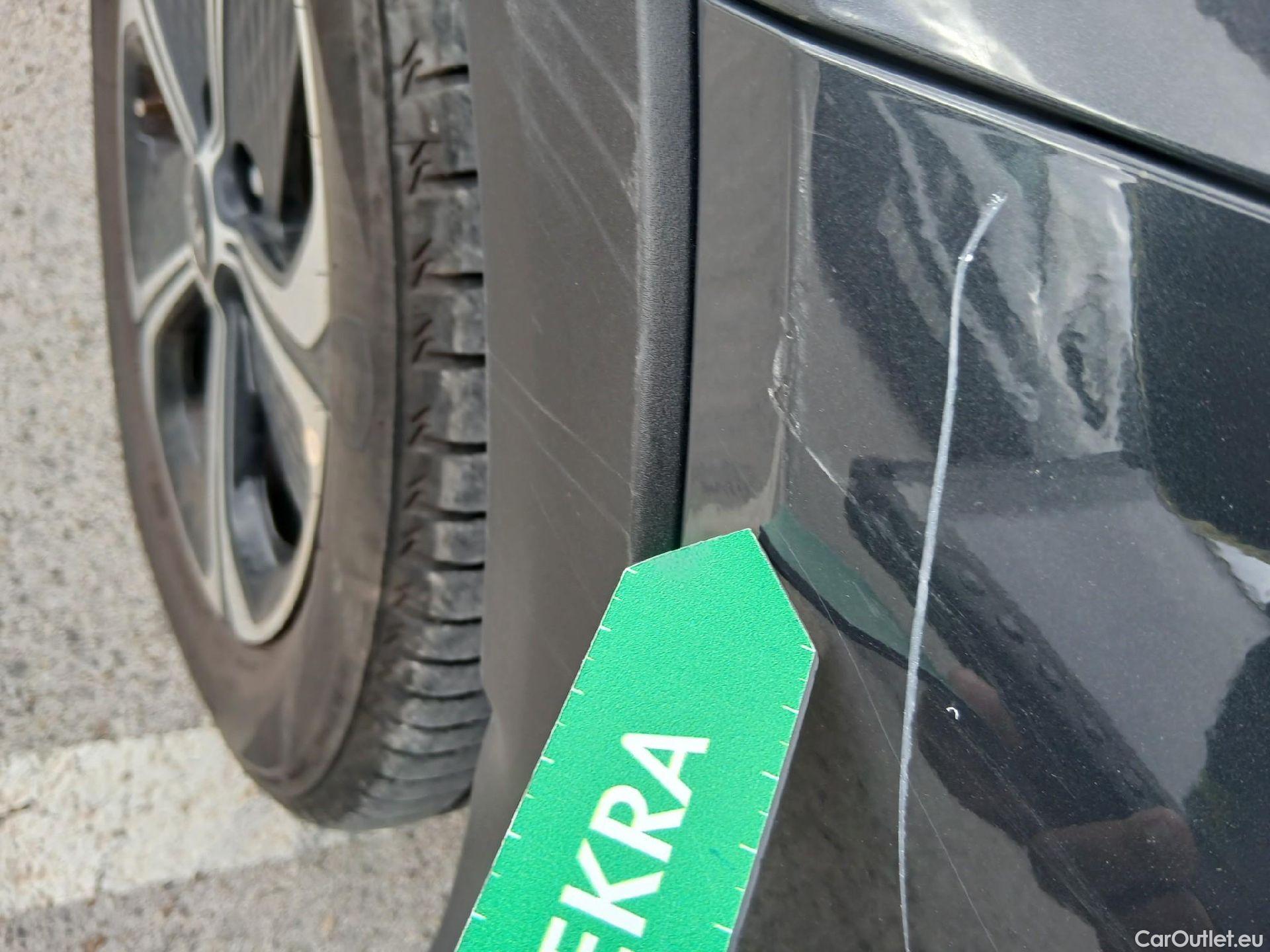  KIA  XCeed KIA  1.6 GDi PHEV 104kW (141CV) eDrive (AC) #5