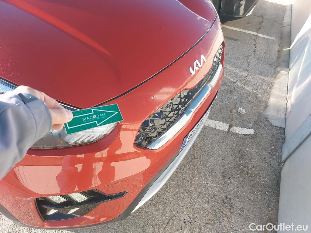  KIA  Niro KIA  / 2019 / 5P / crossover 1.6 GDi PHEV 104kW (141CV) Drive #10