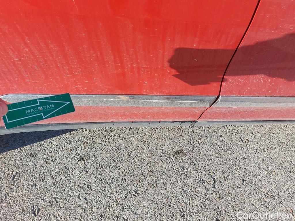  KIA  Niro KIA  / 2019 / 5P / crossover 1.6 GDi PHEV 104kW (141CV) Drive #21