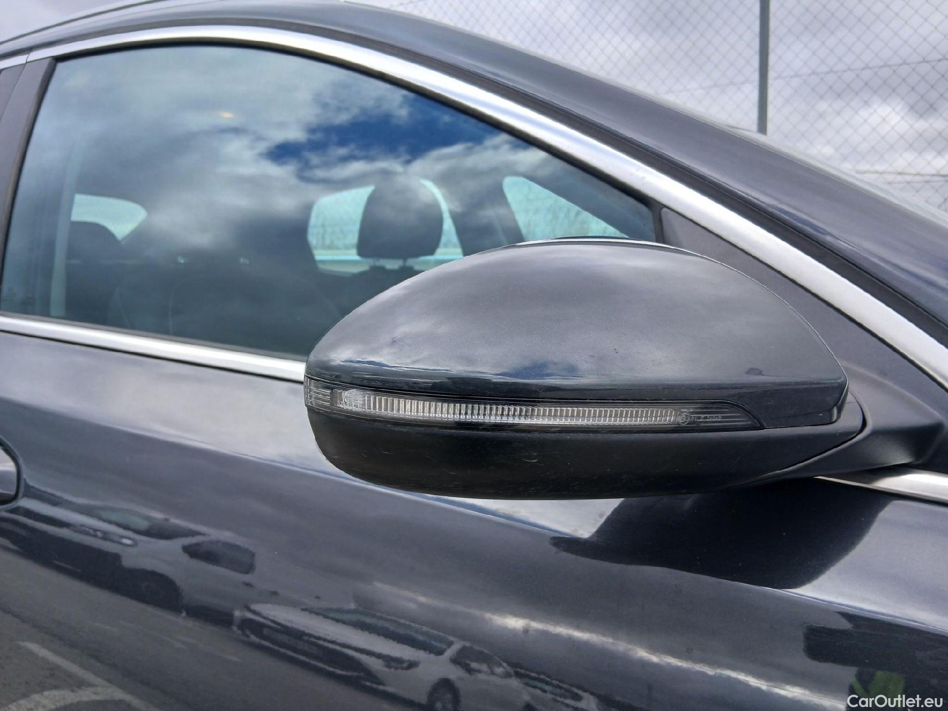  KIA  XCeed KIA  1.6 GDi PHEV 104kW (141CV) eDrive (AC) #48