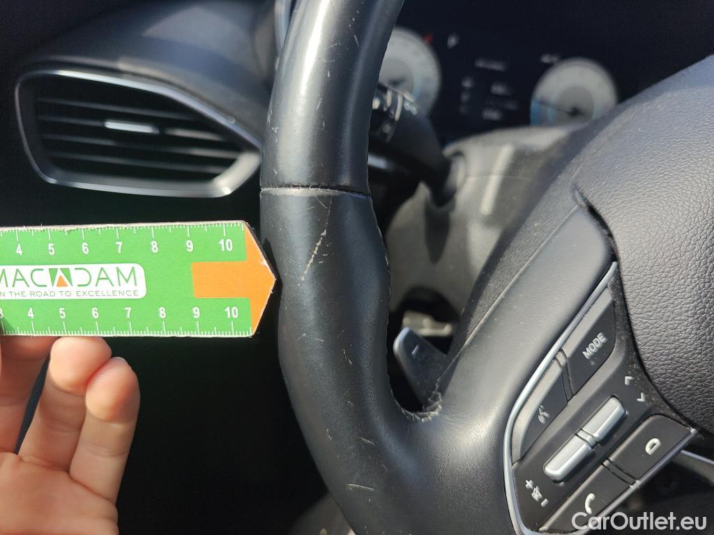  Hyundai  Santa Fe HYUNDAI  / 2021 / 5P / todoterreno 2.2 CRDi Tecno DCT 4x2 #26