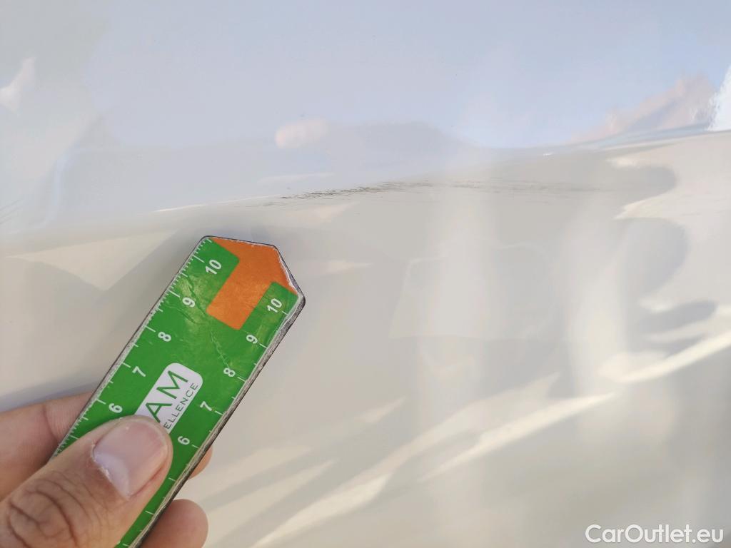  Mercedes  GLA MERCEDES-BENZ Clase  / 2017 / 5P / todoterreno  200 d #4