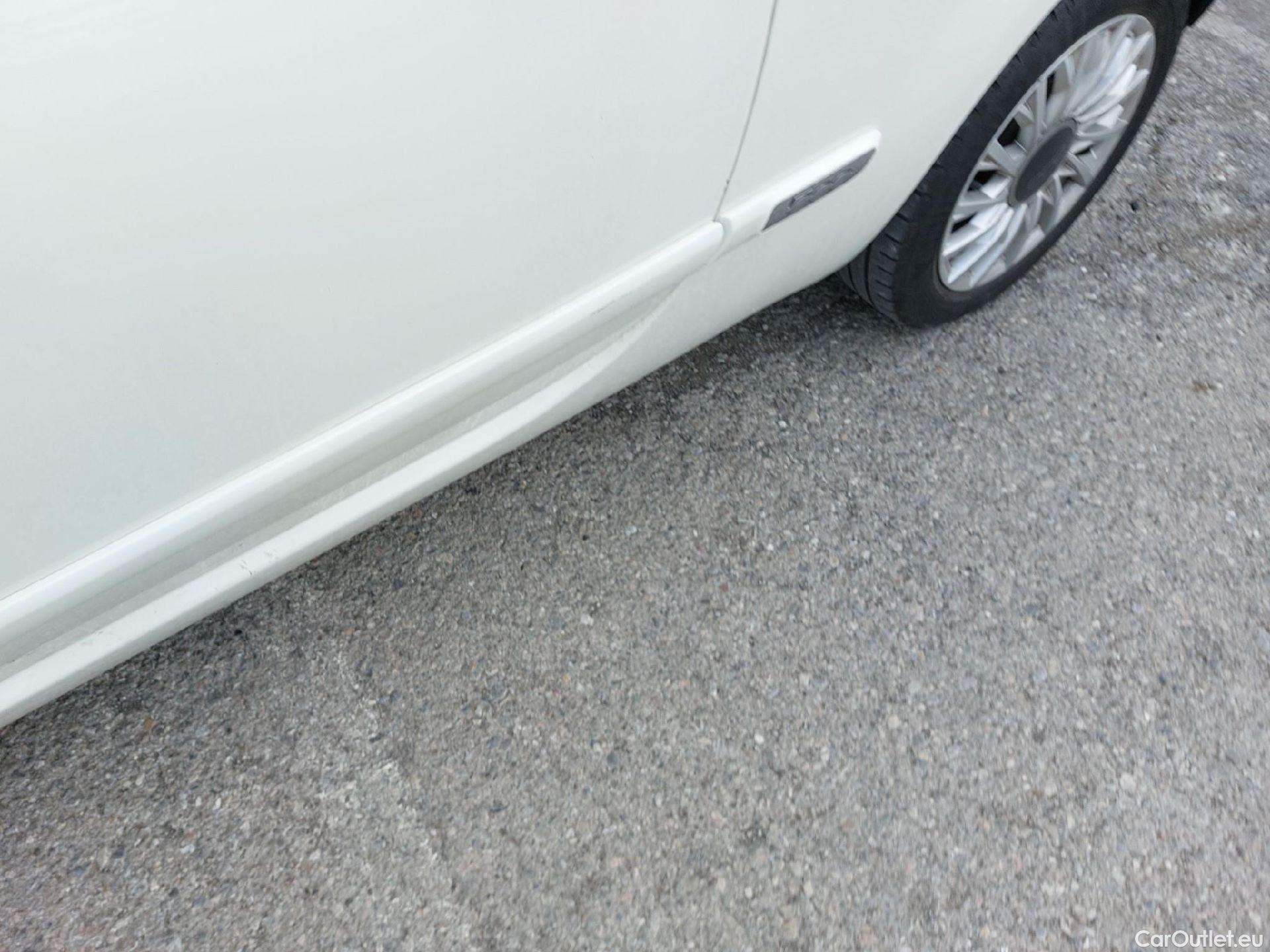  Fiat  500 FIAT  / 2015 / 3P / berlina con portón Mirror 1.2 8v 51KW (69 CV)(SP) #15