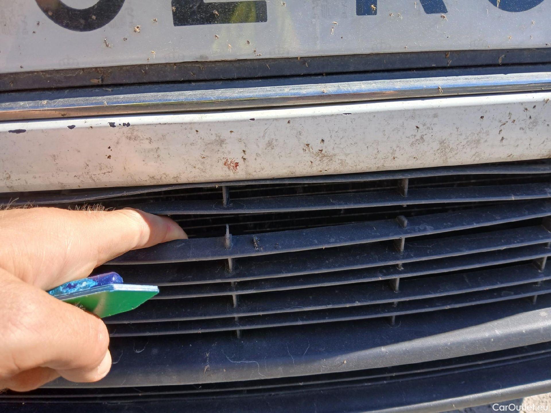  Citroen  C4 Cactus CITROEN  / 2018 / 5P / berlina con portón BlueHDi 73KW (100CV) Feel #9