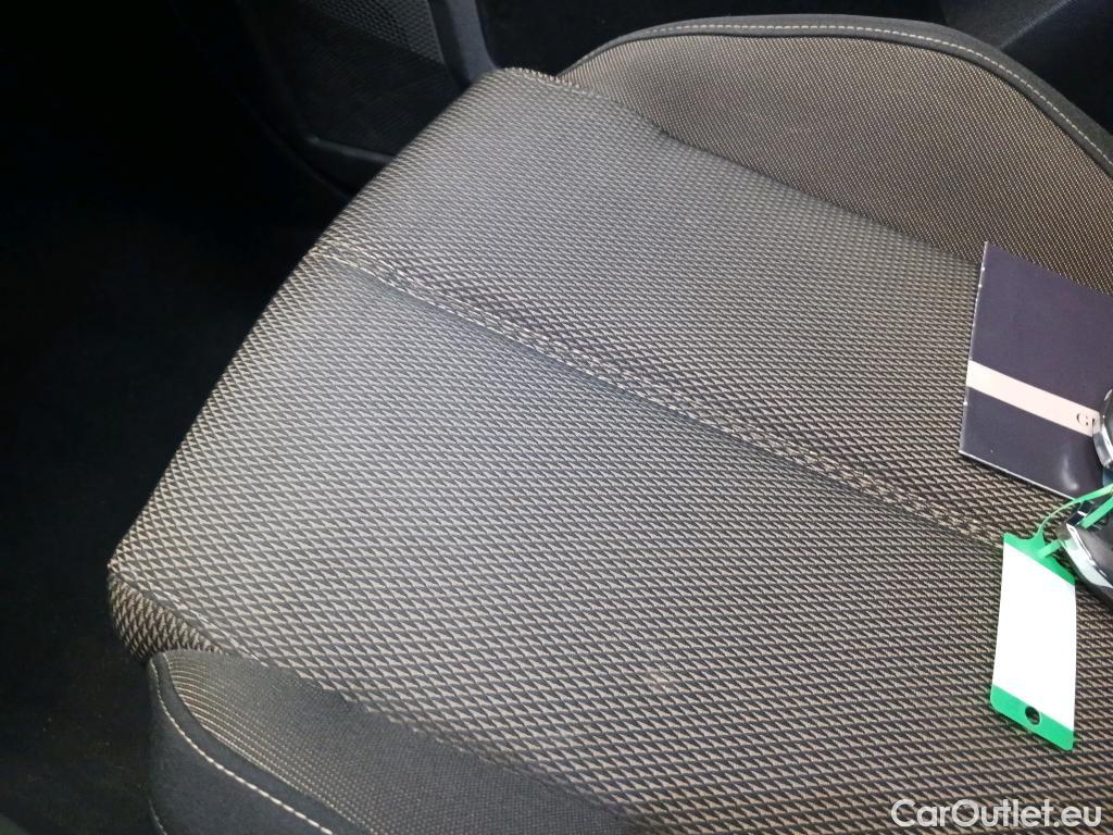  DS  DS7 DS DS 7 Crossback / 2017 / 5P / todoterreno BlueHDi DE 96kW (130CV) Auto. BASTILLE (AC2) #24