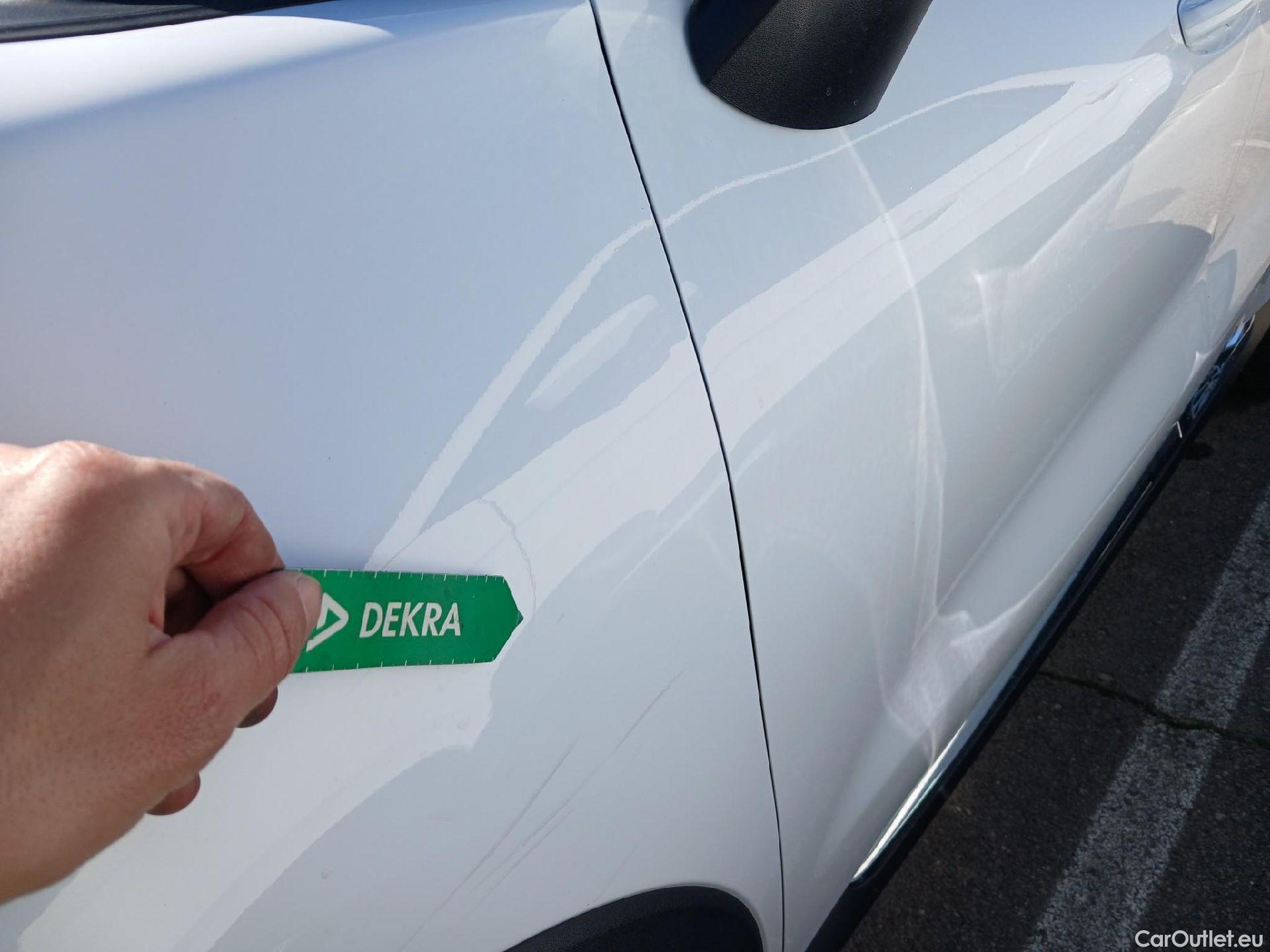  Ford  Puma FORD  / 2019 / 5P / todoterreno 1.0 EcoBoost 125cv Titanium MHEV Auto #4