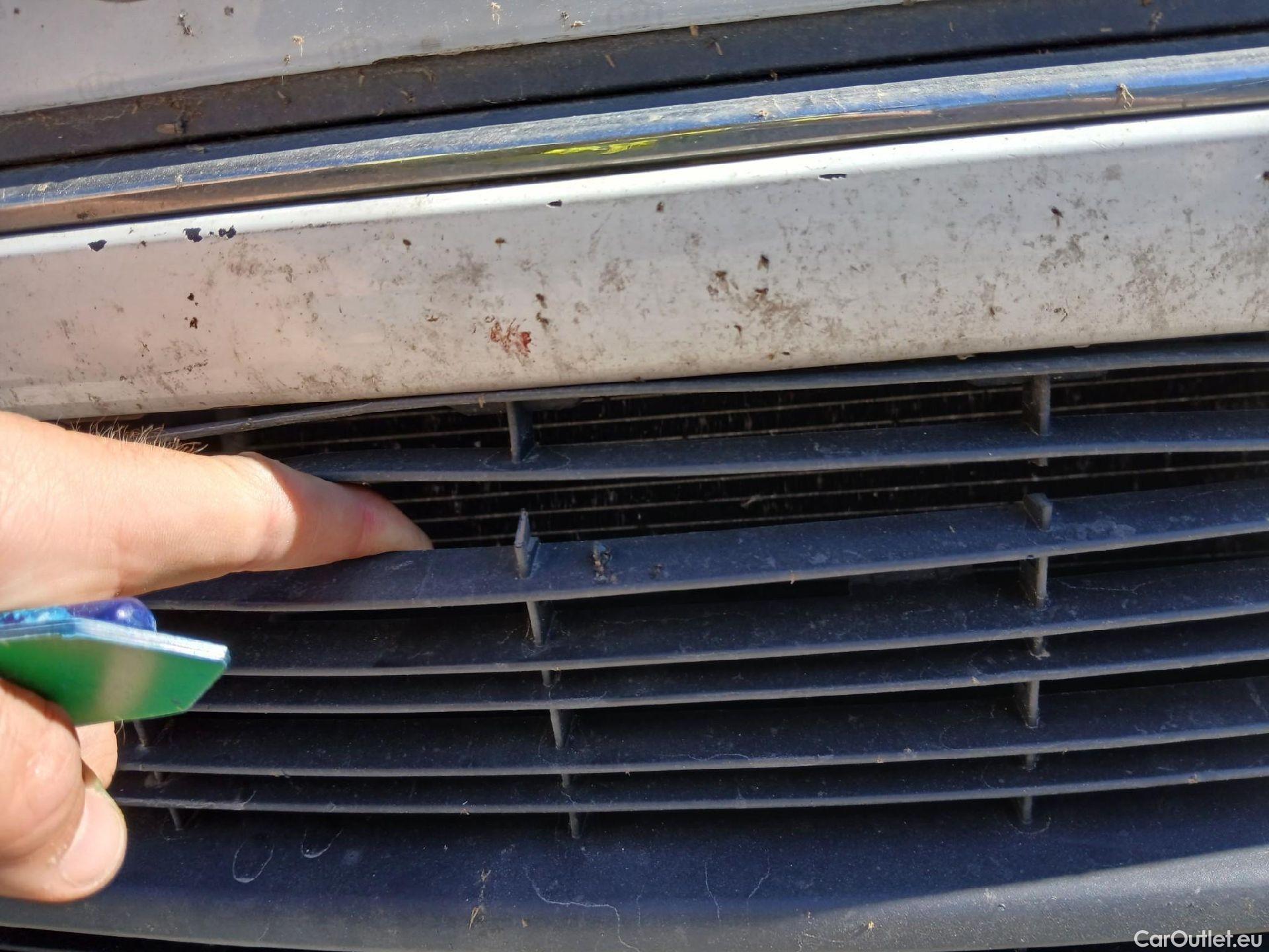  Citroen  C4 Cactus CITROEN  / 2018 / 5P / berlina con portón BlueHDi 73KW (100CV) Feel #8