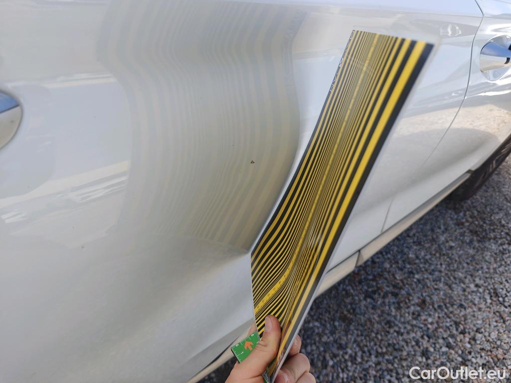  Hyundai  Santa Fe HYUNDAI  / 2021 / 5P / todoterreno 2.2 CRDi Tecno DCT 4x2 #4