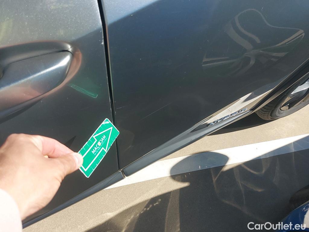  Lexus  UX LEXUS  / 2018 / 5P / todoterreno 2.0 250h Business Navigation (CX) #27