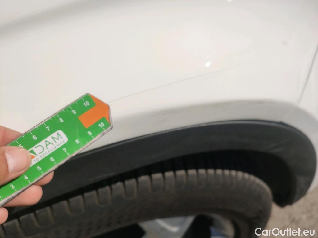  Mercedes  GLA MERCEDES-BENZ Clase  / 2017 / 5P / todoterreno  200 d #8