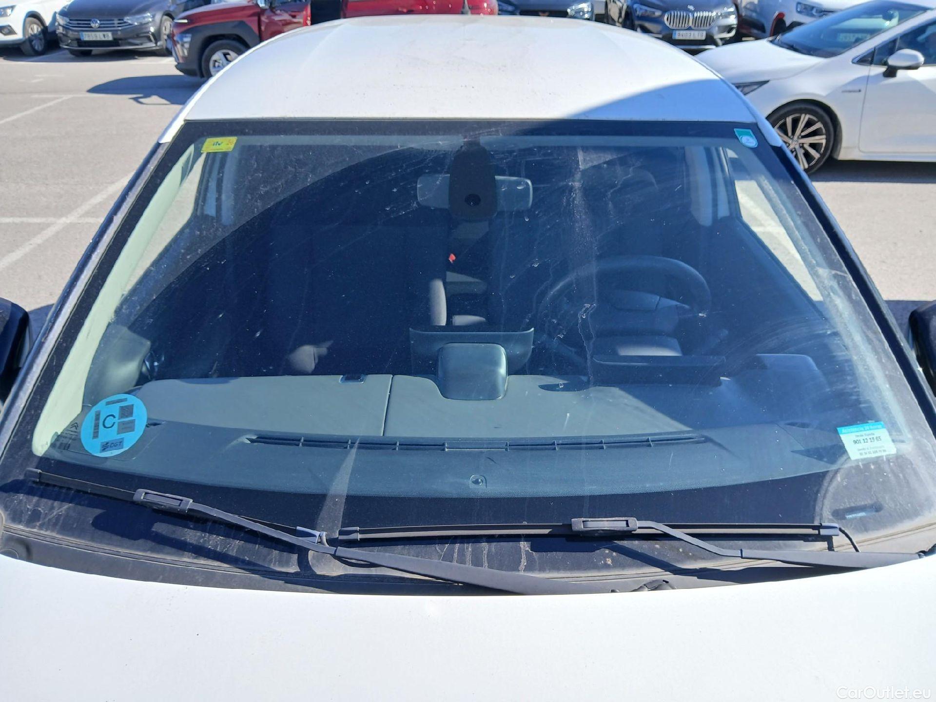  Citroen  C4 Cactus CITROEN  / 2018 / 5P / berlina con portón BlueHDi 73KW (100CV) Feel #12