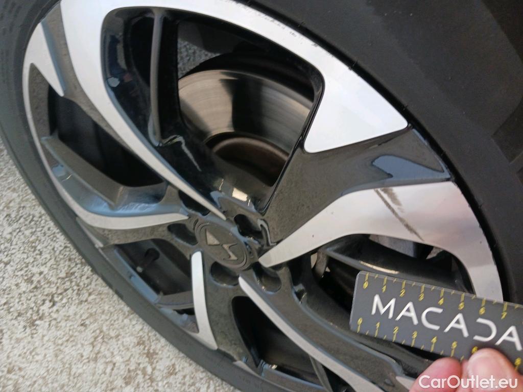  DS  DS7 DS DS 7 Crossback / 2017 / 5P / todoterreno BlueHDi DE 96kW (130CV) Auto. BASTILLE (AC2) #11