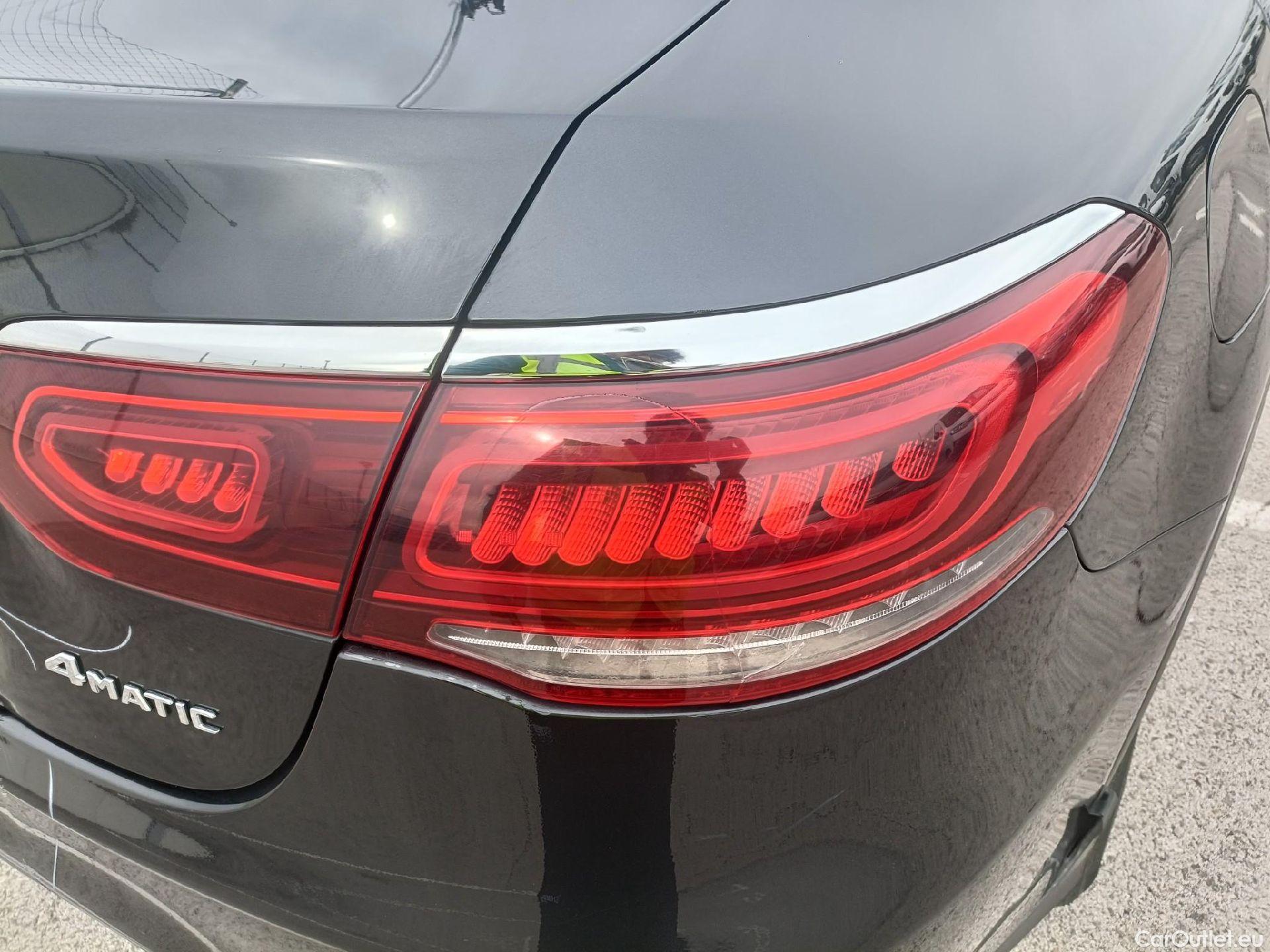  Mercedes  G-Klasee MERCEDES-BENZ GLC Coupé / 2019 / 5P / coupé GLC 200 d 4MATIC #25
