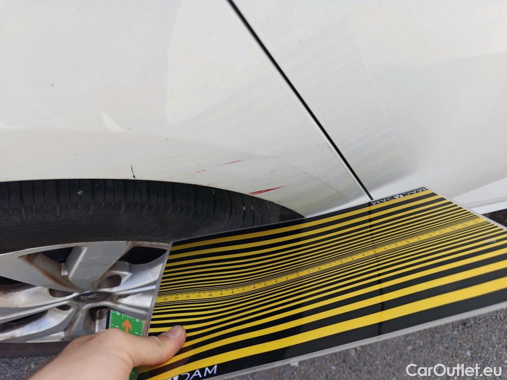  Renault  Megane RENAULT Mégane / 2015 / 5P / berlina con portón Limited Blue dCi 85 kW (115CV) #7